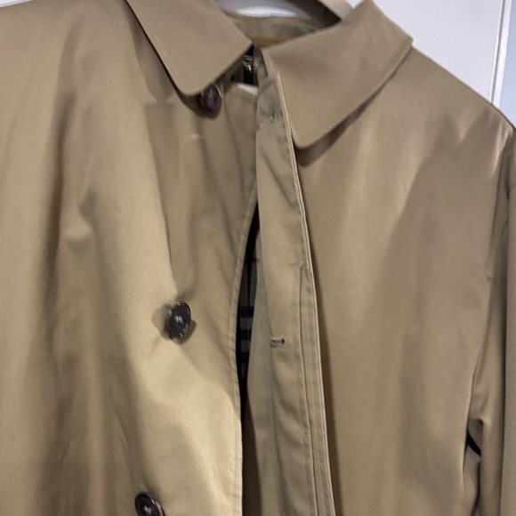 Burberry Tan Trench Coat - Picture 8 of 10